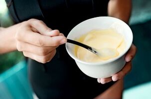 Die Verwendung von hausgemachtem Shampoo kann geschädigtes Haar wiederherstellen